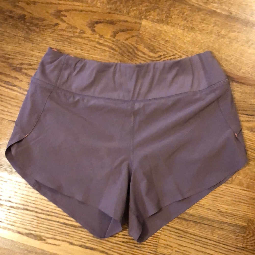 Athleta Run With It short